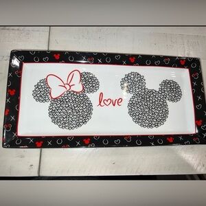 Disney Valentines Minnie and Mickey Mouse rectangle plate